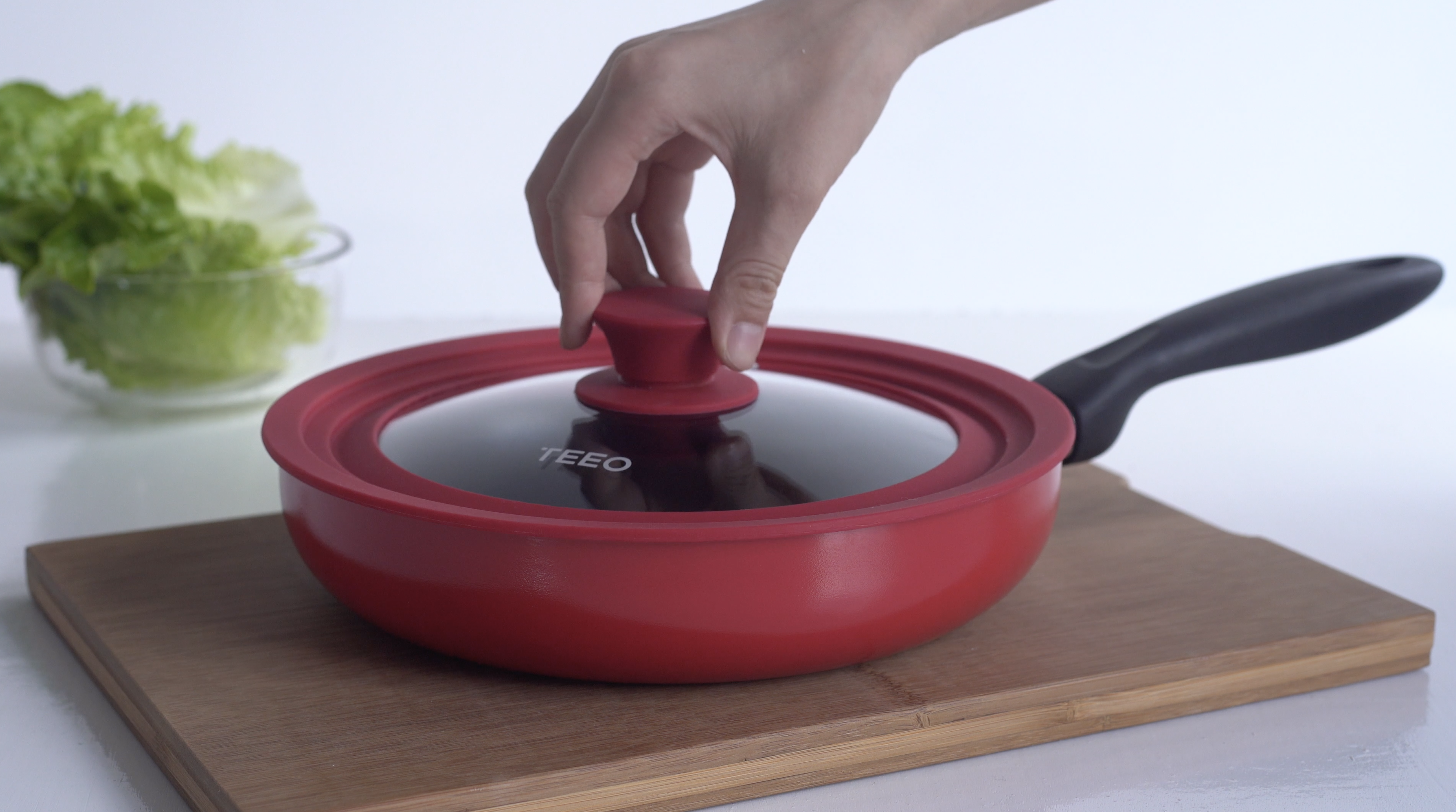 Testing: Lids for 12-Inch Skillets