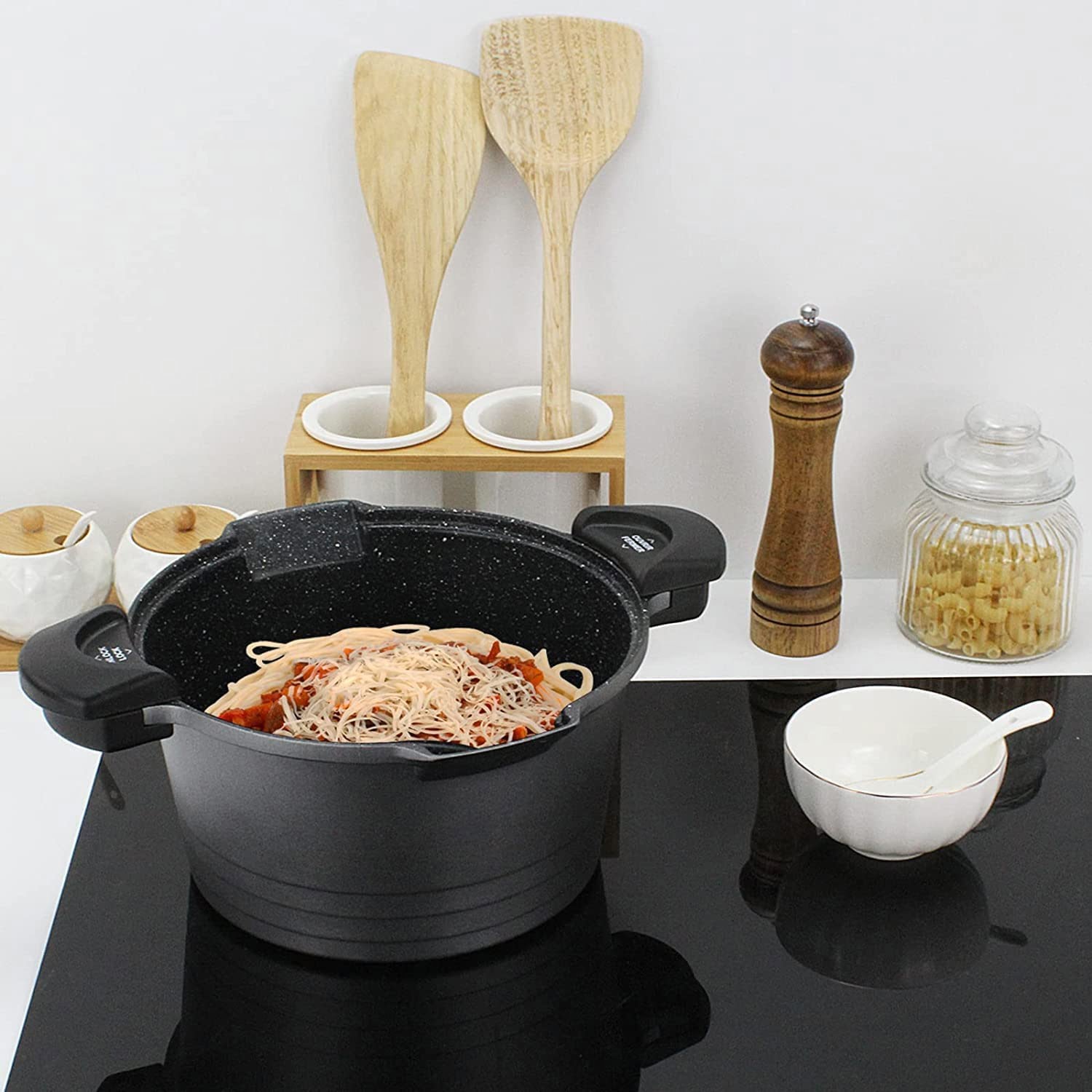 DYNAMIC STOCK POT 8 QUART - US Foods CHEF'STORE